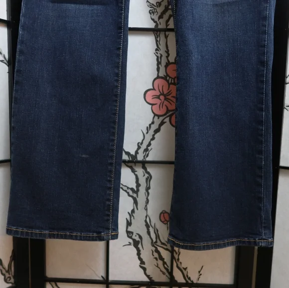 Signature by Levi Strauss Women's Straight Leg Jeans - Dark Blue - Picture 6 of 10